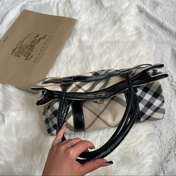 Patent Leather Burberry Tote - Picture 3 of 12